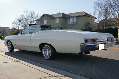 Chevrolet-Impala-Cabriolet-1967-Gold-Black-3061-5