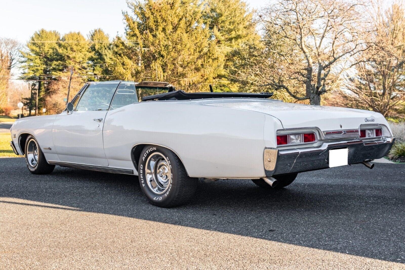 Chevrolet-Impala-Cabriolet-1967-White-Black-151278-3