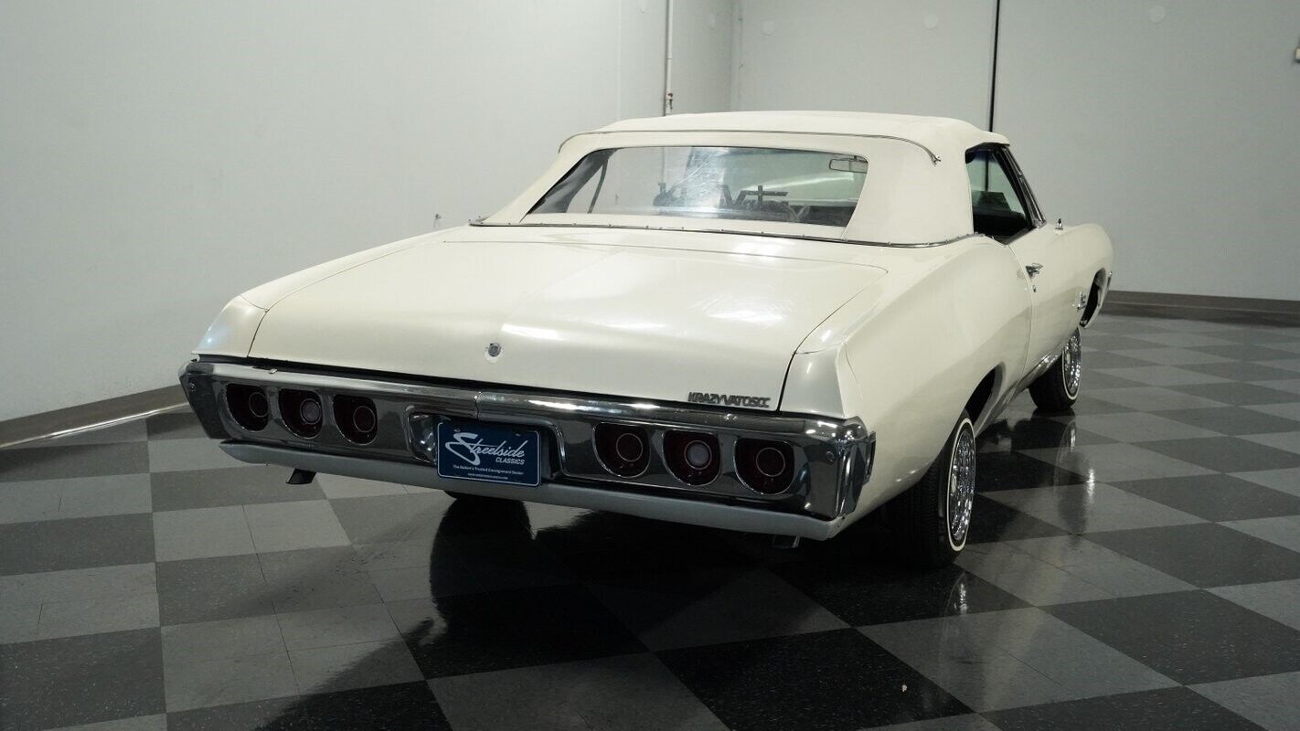 Chevrolet-Impala-Cabriolet-1968-White-Black-160521-10