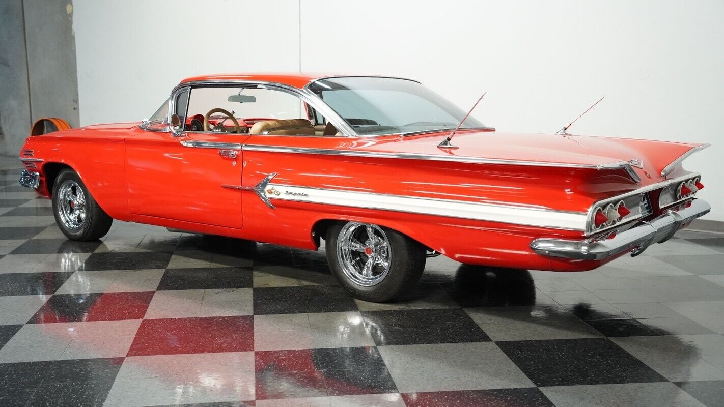 Chevrolet-Impala-Coupe-1960-Red-Tan-121024-7