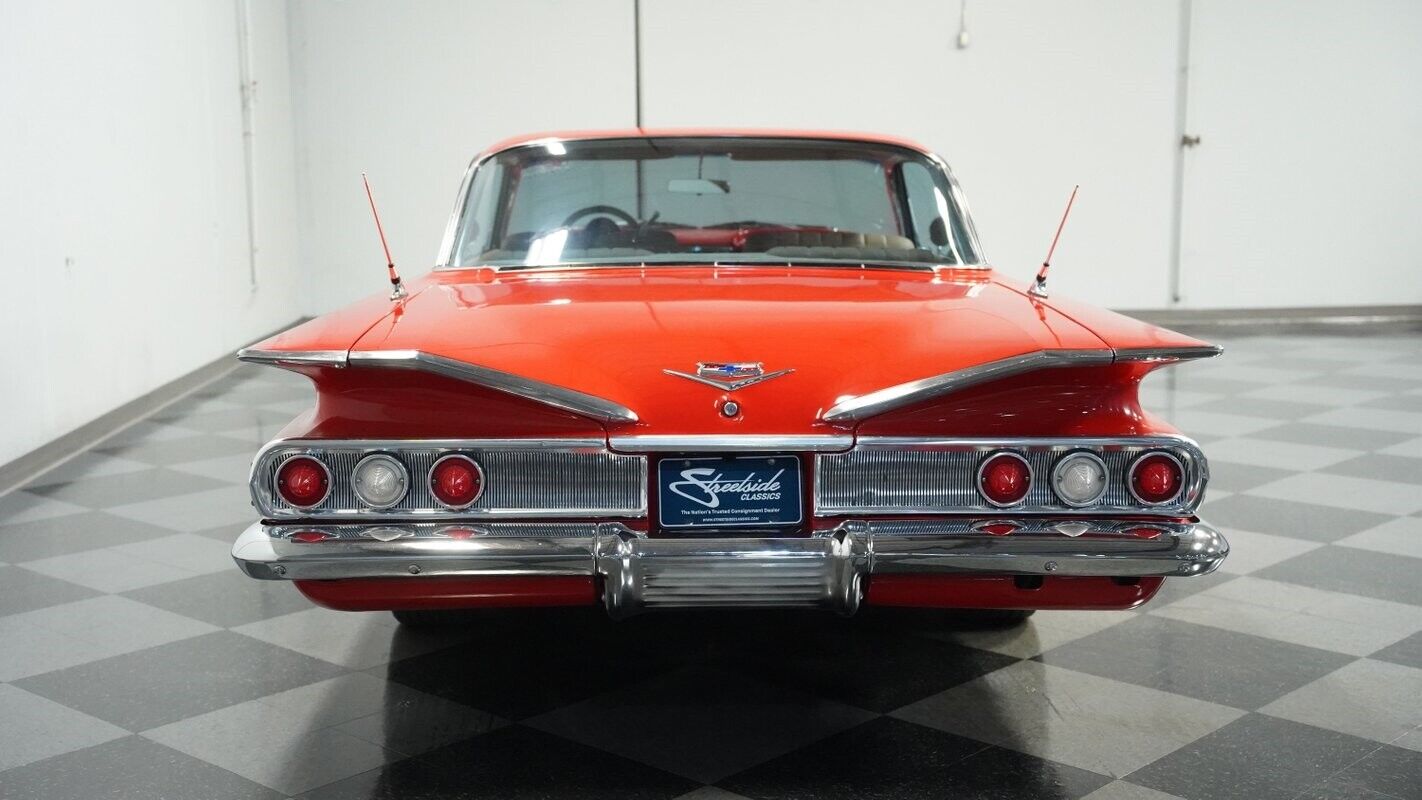 Chevrolet-Impala-Coupe-1960-Red-Tan-121024-9