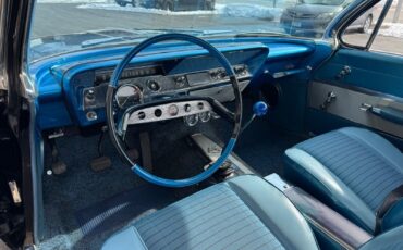 Chevrolet-Impala-Coupe-1961-Black-Blue-70452-26