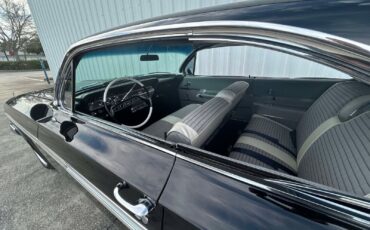 Chevrolet-Impala-Coupe-1961-Black-Gray-1609-34