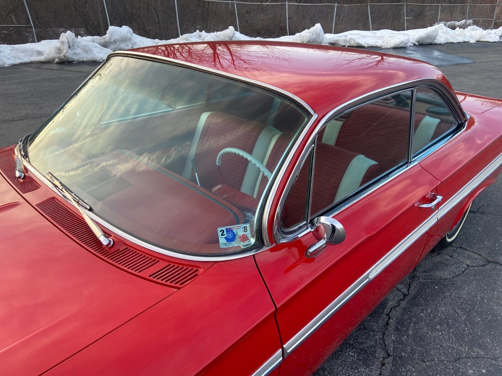 Chevrolet-Impala-Coupe-1961-Red-Red-157498-15