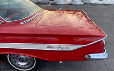 Chevrolet-Impala-Coupe-1961-Red-Red-157498-17