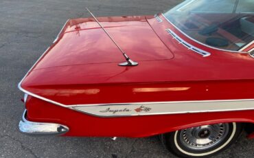 Chevrolet-Impala-Coupe-1961-Red-Red-157498-20