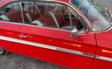 Chevrolet-Impala-Coupe-1961-Red-Red-157498-21