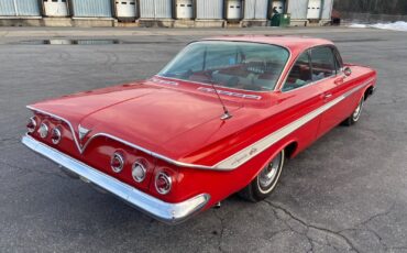 Chevrolet-Impala-Coupe-1961-Red-Red-157498-9