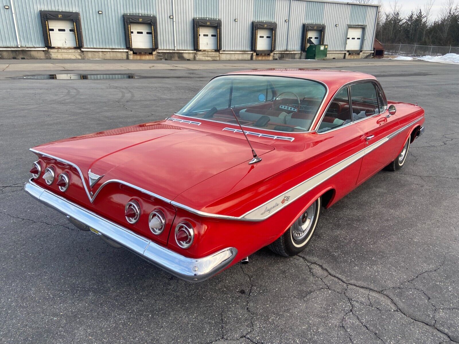 Chevrolet-Impala-Coupe-1961-Red-Red-157498-9