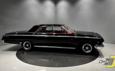 Chevrolet-Impala-Coupe-1962-Black-Red-40234-10