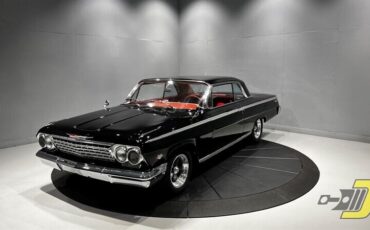 Chevrolet-Impala-Coupe-1962-Black-Red-40234-15