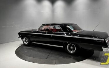 Chevrolet-Impala-Coupe-1962-Black-Red-40234-3