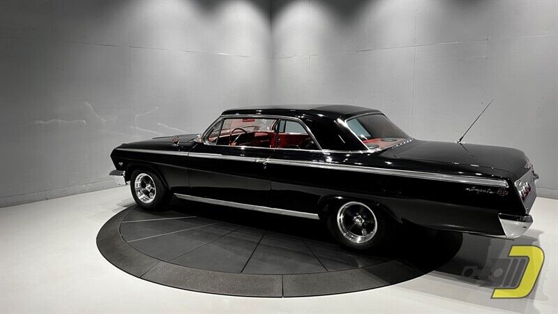 Chevrolet-Impala-Coupe-1962-Black-Red-40234-3