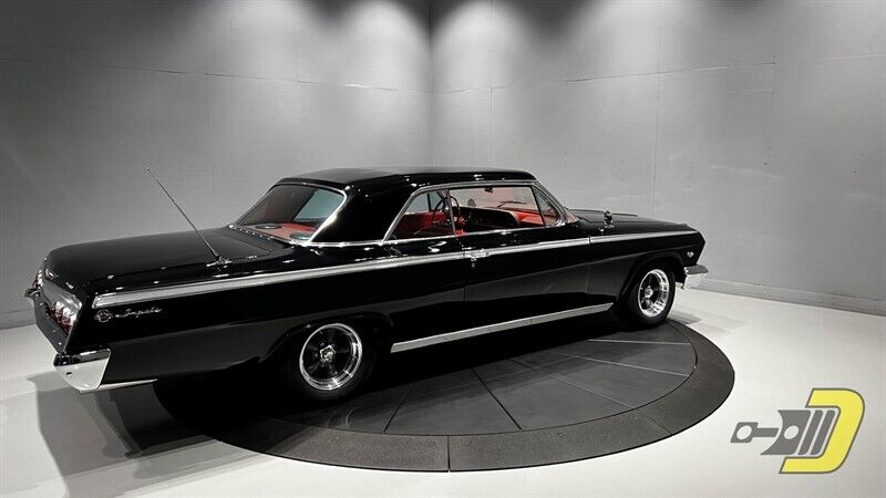 Chevrolet-Impala-Coupe-1962-Black-Red-40234-8