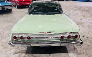 Chevrolet-Impala-Coupe-1962-Green-Green-0-5