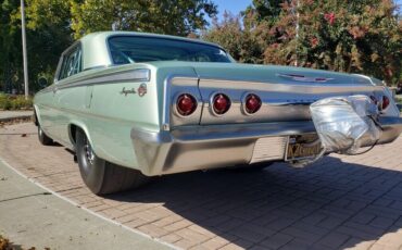 Chevrolet-Impala-Coupe-1962-Green-Green-2414-27