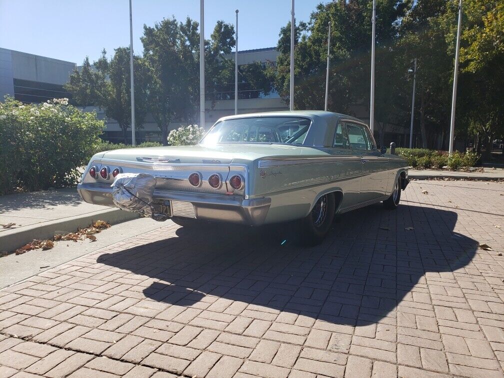 Chevrolet-Impala-Coupe-1962-Green-Green-2414-29