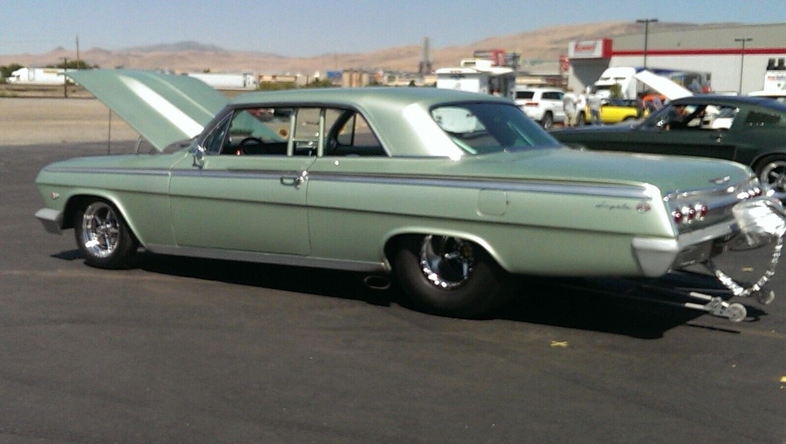 Chevrolet-Impala-Coupe-1962-Green-Green-2414-30