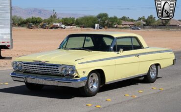 Chevrolet-Impala-Coupe-1962-Yellow-Black-43388-11