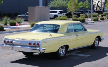 Chevrolet-Impala-Coupe-1962-Yellow-Black-43388-8