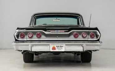 Chevrolet-Impala-Coupe-1963-Black-Black-138-5