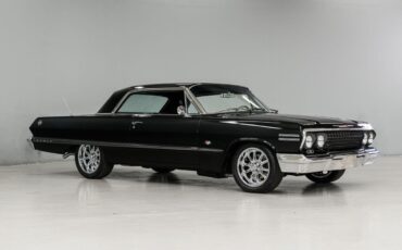 Chevrolet-Impala-Coupe-1963-Black-Black-138-8