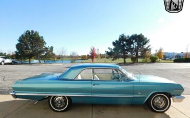 Chevrolet-Impala-Coupe-1963-Green-White-57143-4