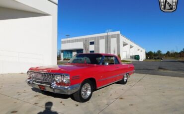 Chevrolet-Impala-Coupe-1963-Red-Black-10968-4