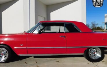 Chevrolet-Impala-Coupe-1963-Red-Black-10968-6