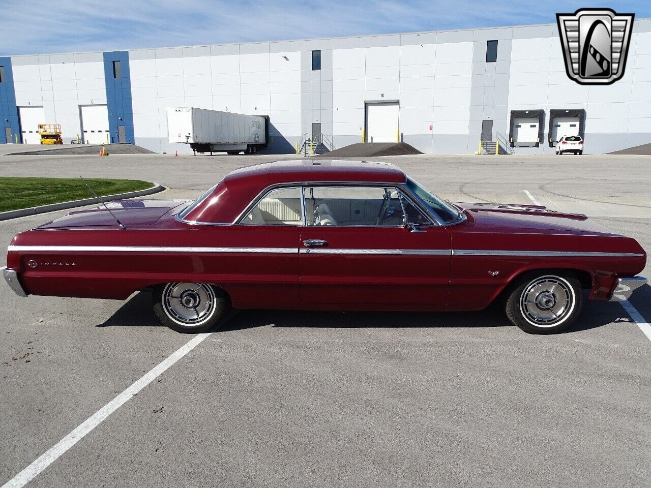 Chevrolet-Impala-Coupe-1964-Burgandy-White-104137-8