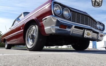 Chevrolet-Impala-Coupe-1964-Burgandy-White-104137-9