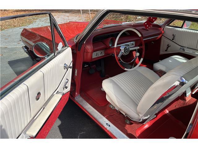 Chevrolet-Impala-Coupe-1964-Red-White-109653-2