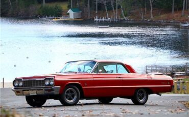 Chevrolet-Impala-Coupe-1964-Red-White-109653-33