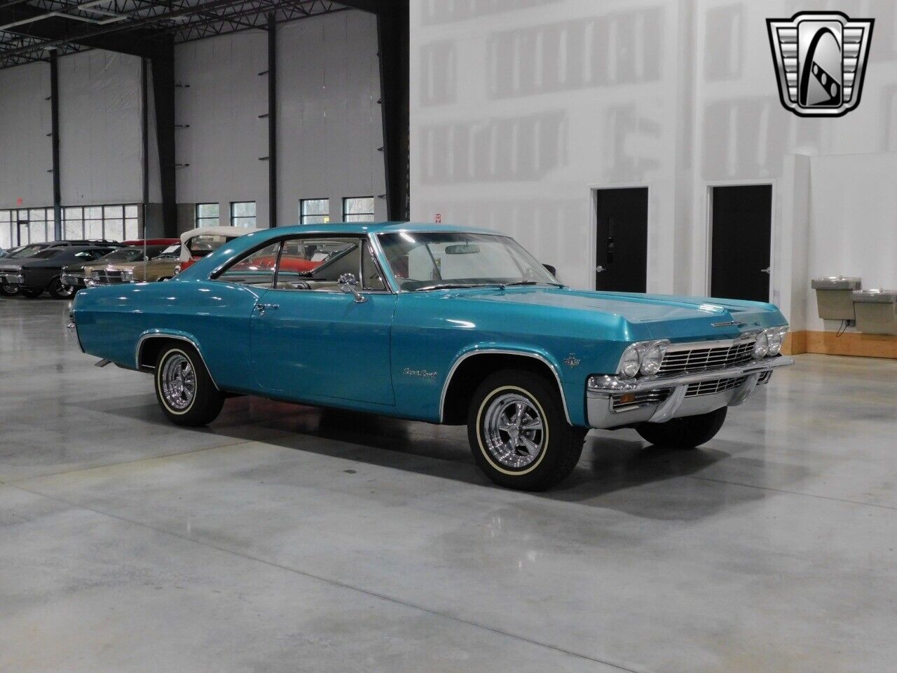 Chevrolet-Impala-Coupe-1965-Green-White-13959-5