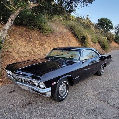 Chevrolet-Impala-Coupe-1965-Purple-White-74925-1