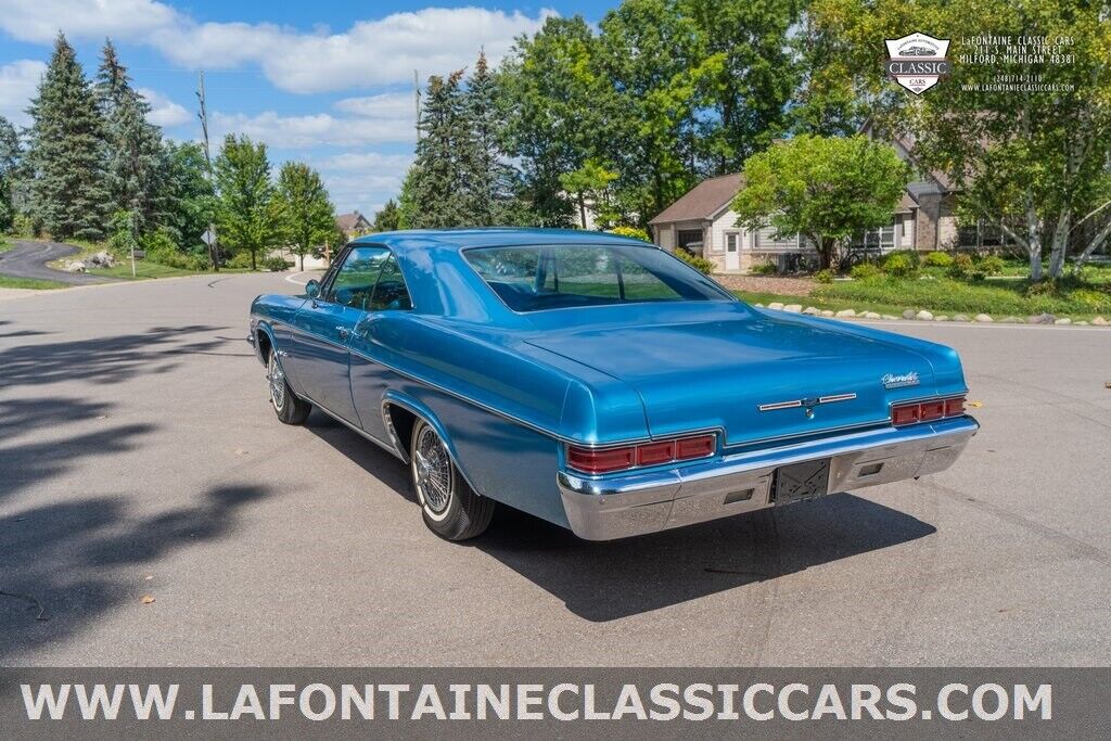 Chevrolet-Impala-Coupe-1966-Blue-Blue-1532-17