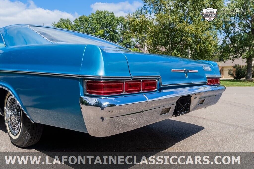 Chevrolet-Impala-Coupe-1966-Blue-Blue-1532-31