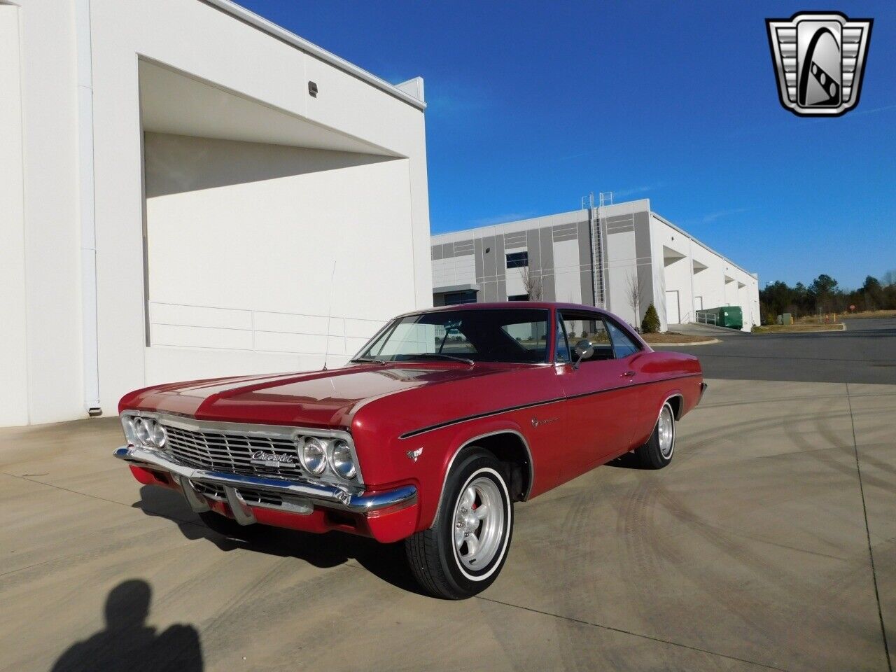 Chevrolet-Impala-Coupe-1966-Red-Black-12173-4