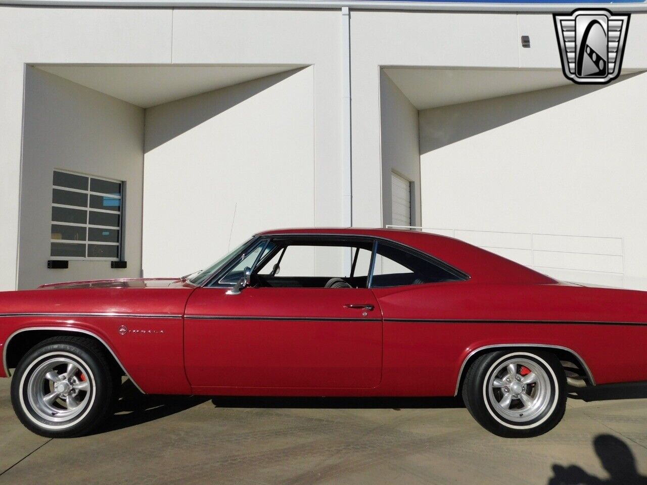 Chevrolet-Impala-Coupe-1966-Red-Black-12173-6