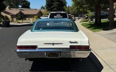 Chevrolet-Impala-Coupe-1966-White-Teal-28485-3