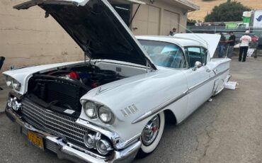 Chevrolet-Impala-coupe-1958-white-222089-1