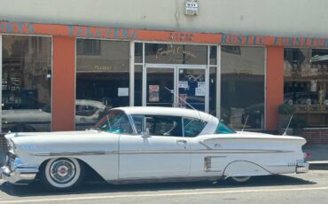 Chevrolet-Impala-coupe-1958-white-222089-10