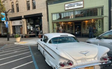 Chevrolet-Impala-coupe-1958-white-222089-8