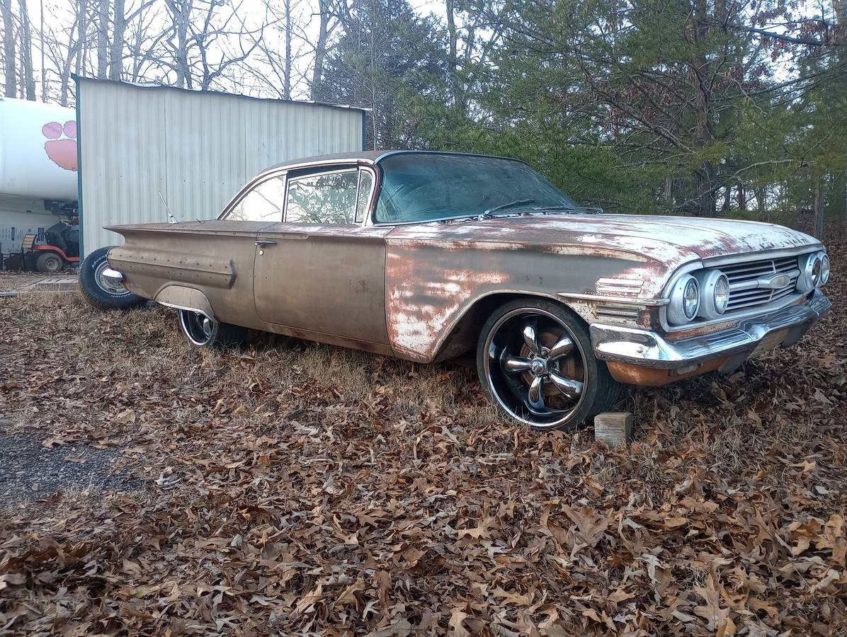 Chevrolet-Impala-lt-1960-white-112654-10