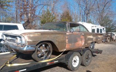 Chevrolet-Impala-lt-1960-white-112654-14