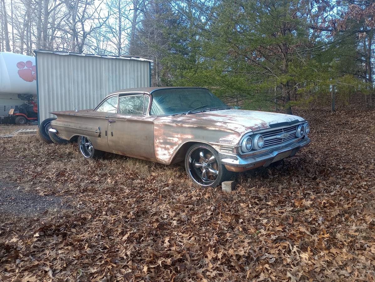 Chevrolet-Impala-lt-1960-white-112654-15