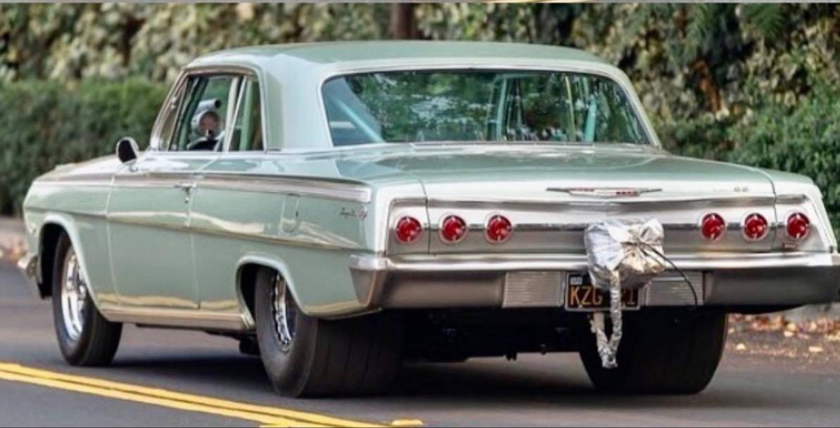 Chevrolet-Impala-ss-1962-green-805-1