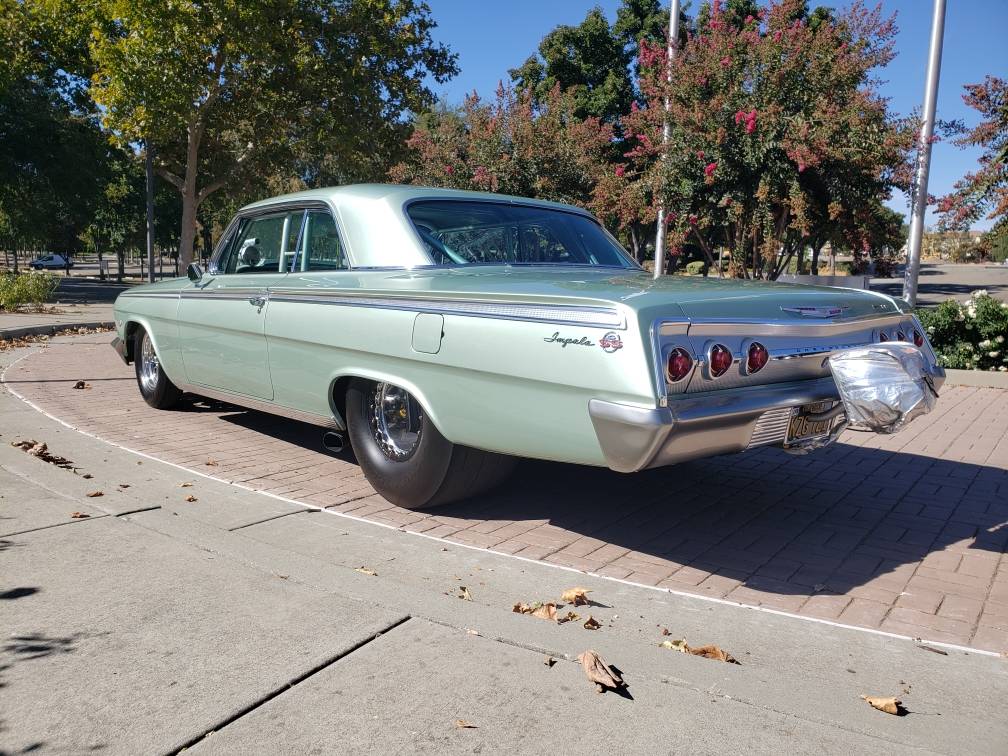 Chevrolet-Impala-ss-1962-green-805-2