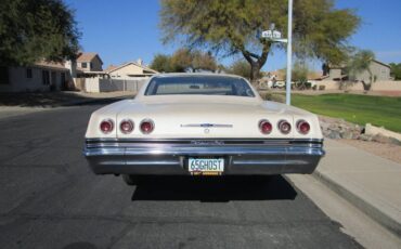 Chevrolet-Impala-ss-1965-115872-4