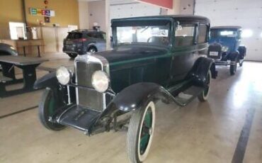 Chevrolet-International-Berline-1929-Green-Green-76779-1